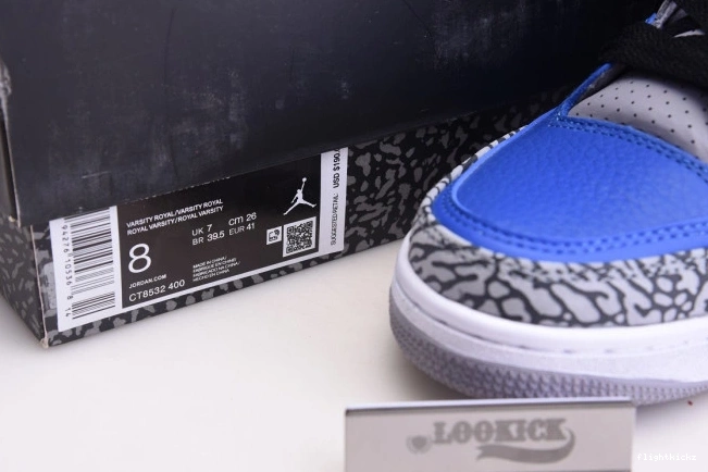 Jordan 'Varsity CT8532 Royal' 400 Air - Retro 3 1018